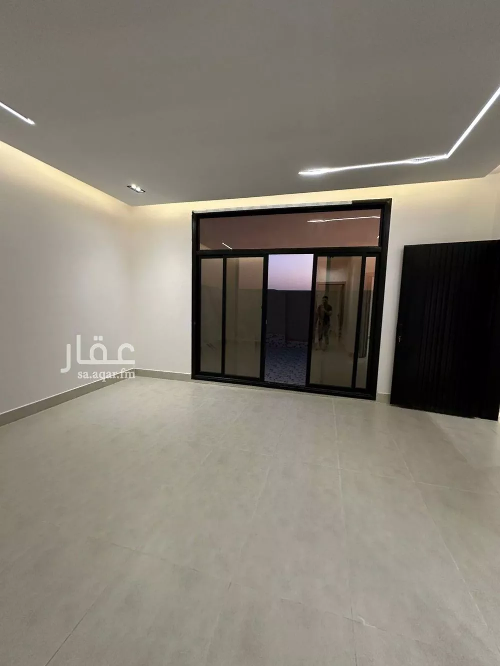 فيلا للبيع في شارع الجنادريه, حي الجنادرية, مدينة الرياض, منطقة الرياض 1 صورة