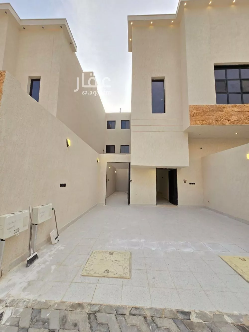شقة للبيع في شارع حميد الطويل, حي عكاظ, مدينة الرياض, منطقة الرياض 1 صورة