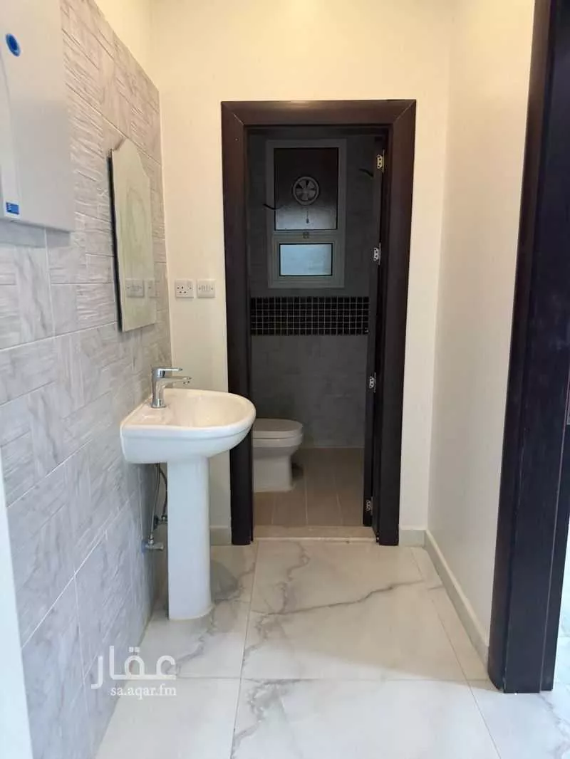 دور للإيجار في شارع رقم 378, حي النرجس, مدينة الرياض, منطقة الرياض 1 صورة