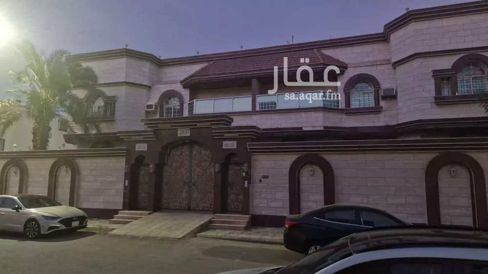 فيلا للبيع في شارع جعفر الحسيني, حي السامر, مدينة جدة, منطقة مكة المكرمة 1 صورة