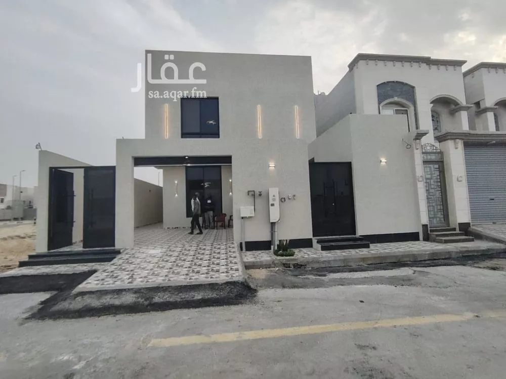 فيلا للبيع في شارع 13ب, حي العقيق, مدينة الخبر, المنطقة الشرقية 1 صورة