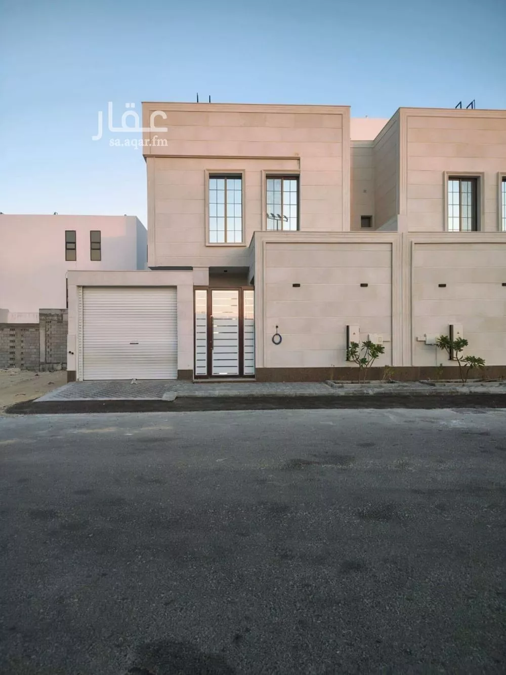 فيلا للإيجار في شارع الحارث بن مرة, حي الشراع, مدينة الخبر, المنطقة الشرقية 1 صورة