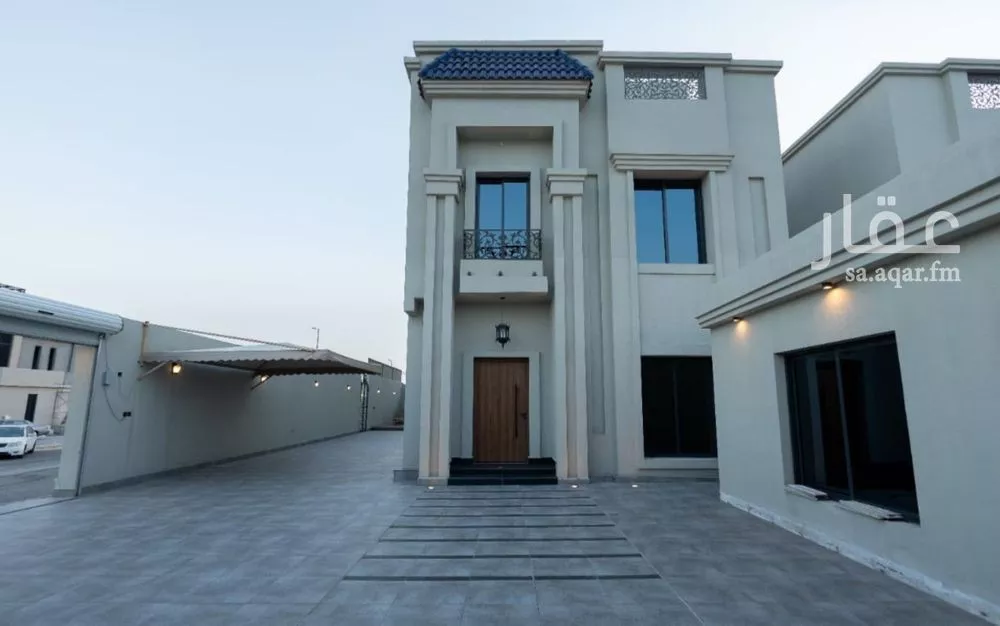 فيلا للبيع في حي البحيرة, مدينة الخبر, المنطقة الشرقية 1 صورة