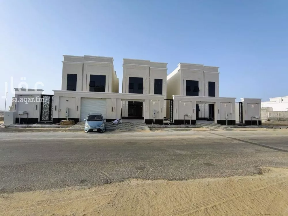 فيلا للبيع في شارع ابو الفتح المروزي, حي الصواري, مدينة الخبر, المنطقة الشرقية 1 صورة