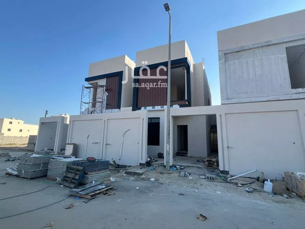 فيلا للبيع في حي الصواري, مدينة الخبر, المنطقة الشرقية 1 صورة