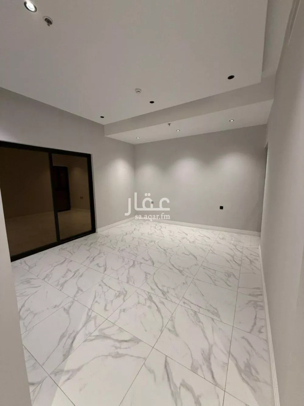 شقة للبيع في شارع طريق الامير محمد بن سعد بن عبد العزيز, حي الملقا, مدينة الرياض, منطقة الرياض 1 صورة