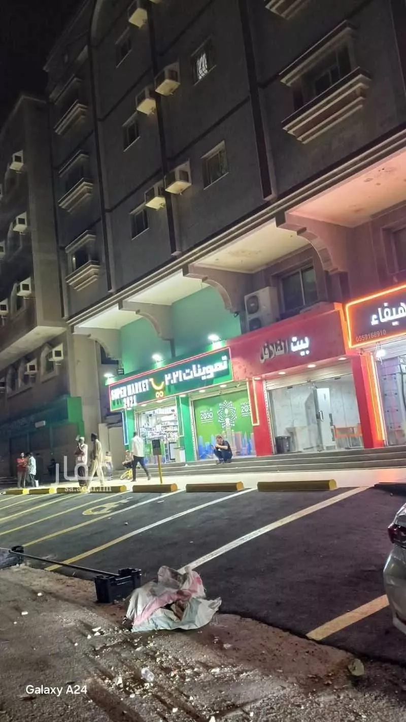 عمارة للبيع في شارع البرقوق, حي البغددية الشرقية, مدينة جدة, منطقة مكة المكرمة 1 صورة