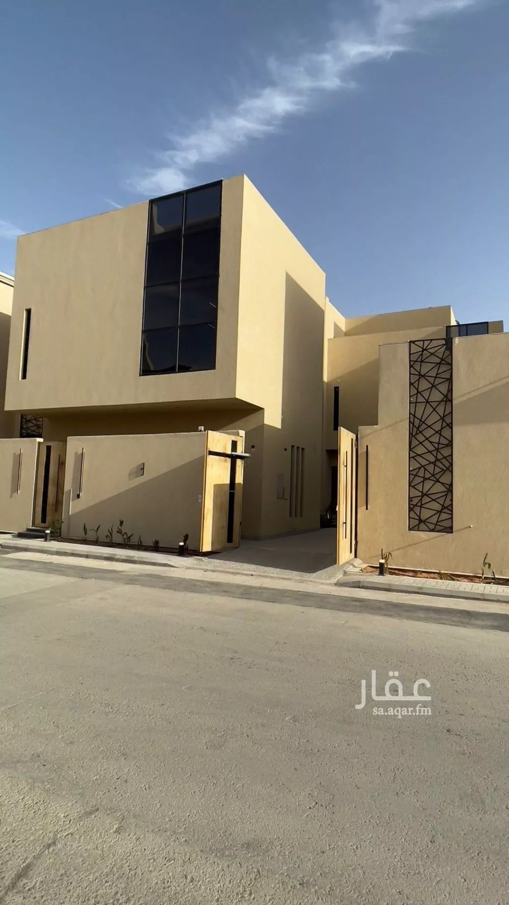 فيلا للبيع في شارع طريق السيل الكبير, حي المهدية, مدينة الرياض, منطقة الرياض 1 صورة