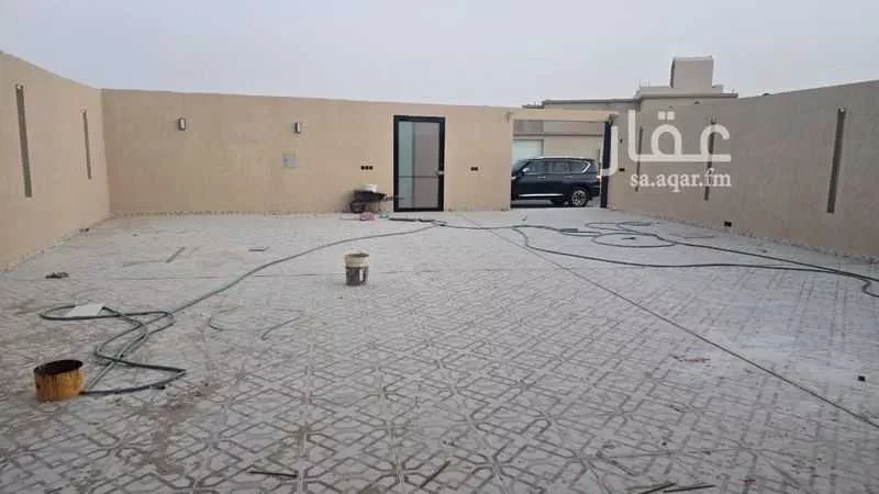 فيلا للبيع في شارع عباد ابن بشر الاشهل, حي الصقور, مدينة الاحساء, المنطقة الشرقية 1 صورة