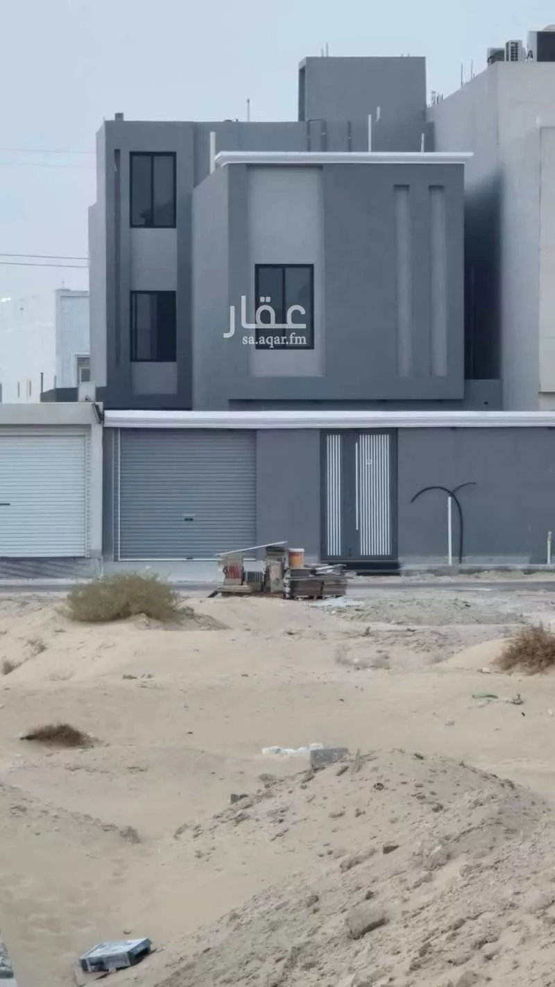 فيلا للبيع في شارع ابو اسحاق المقدسي, حي الصقور, مدينة الاحساء, المنطقة الشرقية 1 صورة