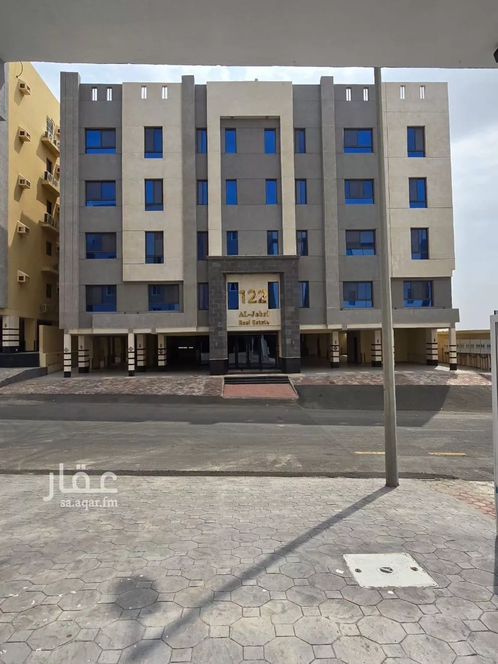 شقة للبيع في شارع الجَفْر, حي حكومي1, مدينة جدة, منطقة مكة المكرمة 1 صورة