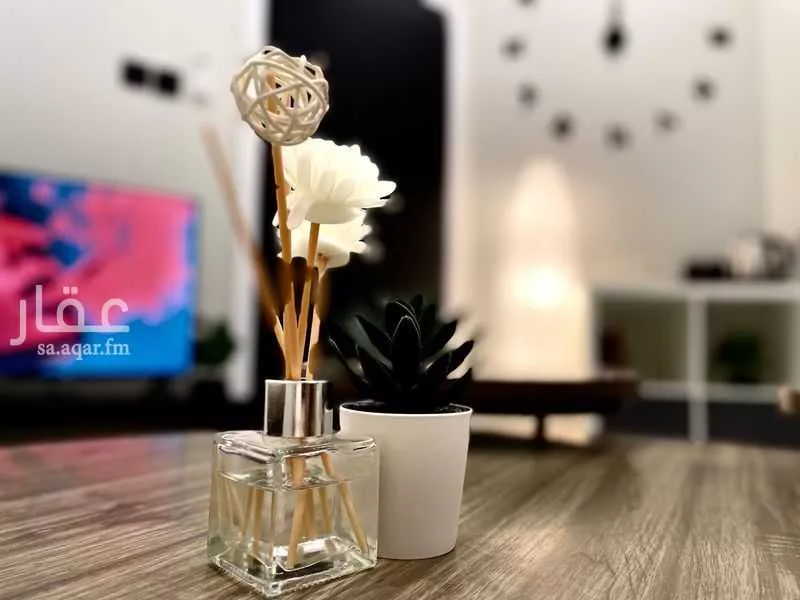 شقة مفروشة للحجز في شارع اسيد بن الخضير ، حي المصيف ، الرياض ، منطقة الرياض 1 صورة
