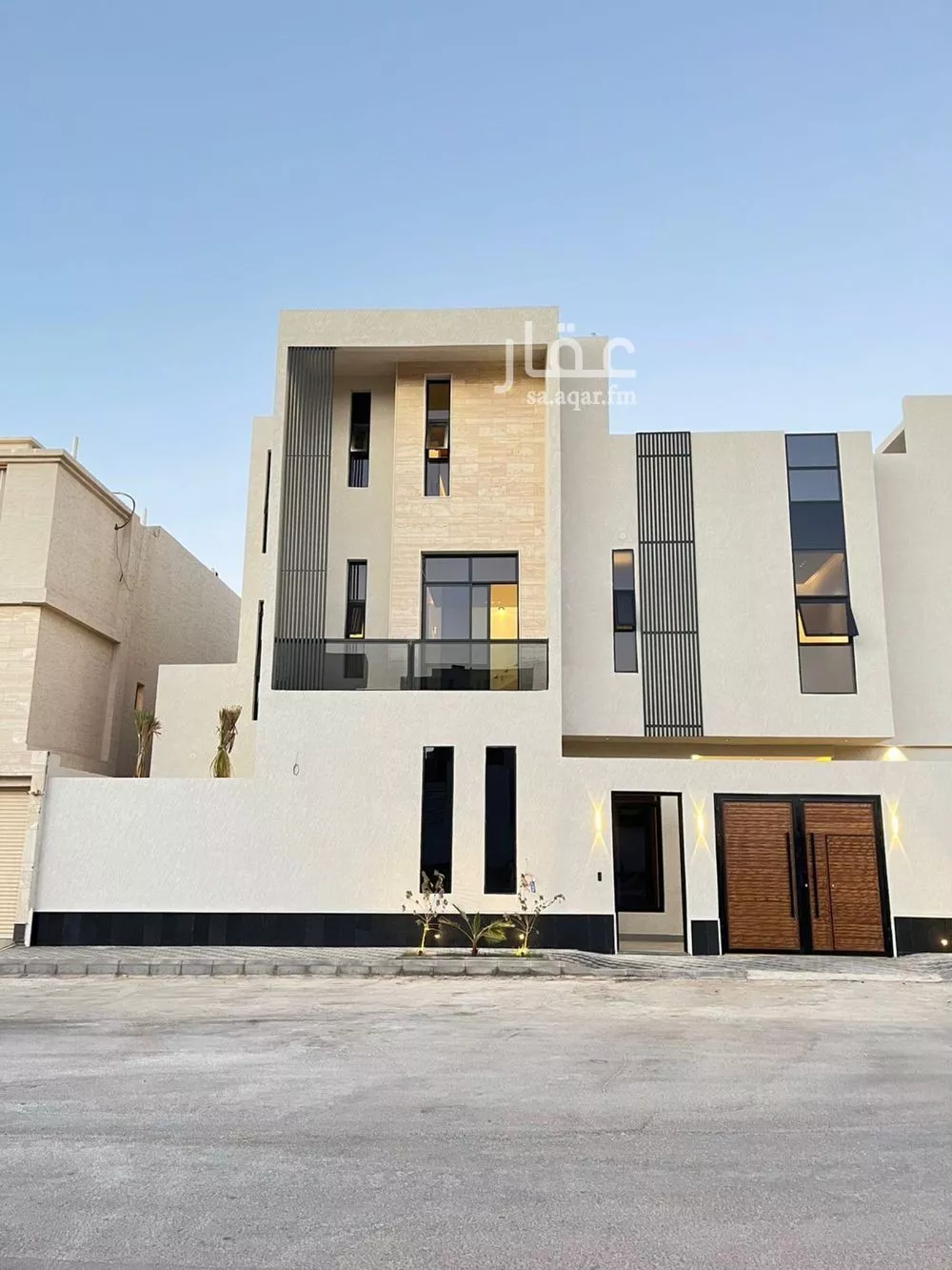 فيلا للبيع في شارع وادي الحسنا, حي المهدية, مدينة الرياض, منطقة الرياض 1 صورة