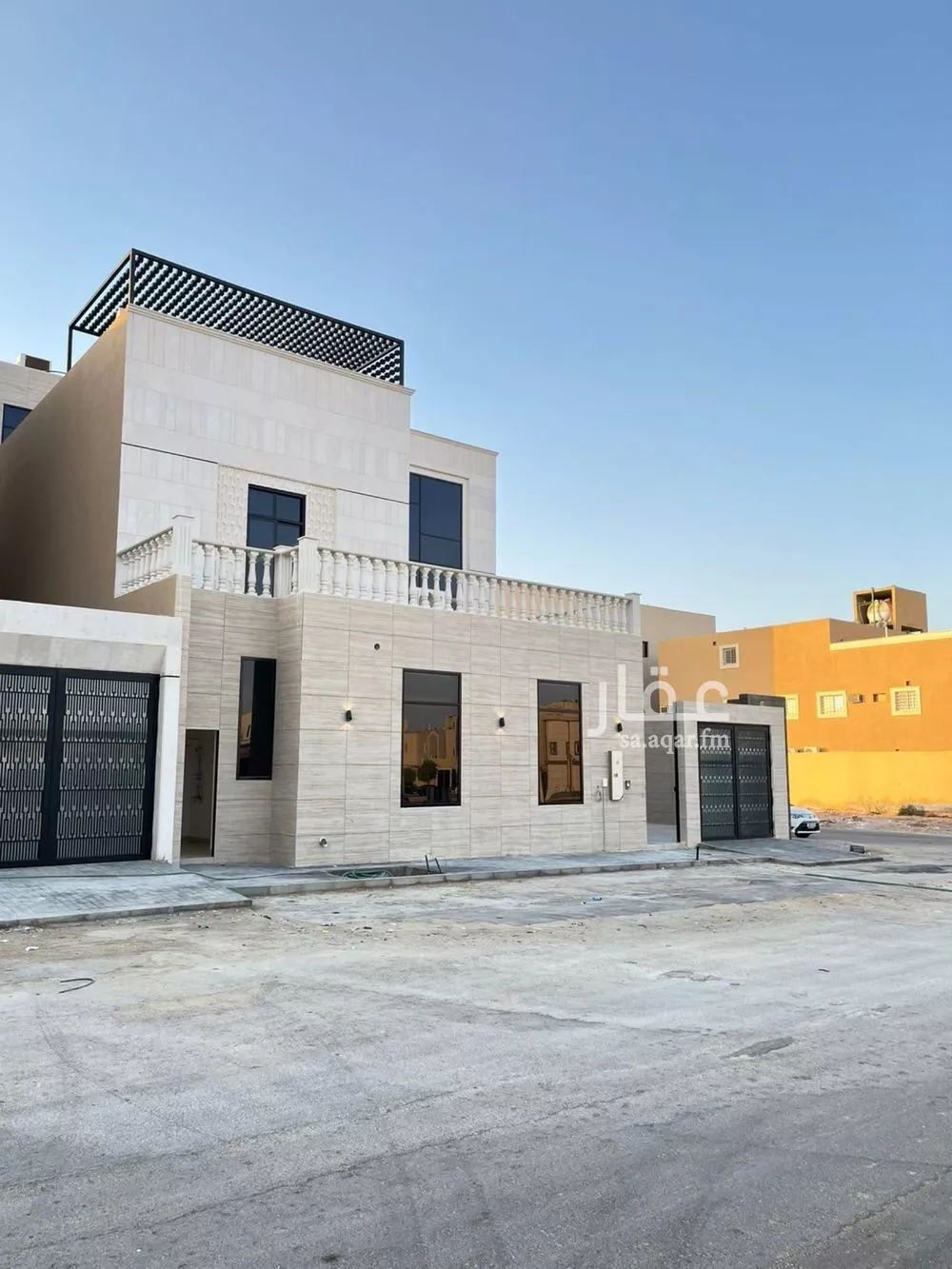 فيلا للبيع في شارع إبراهيم بن عمر الدميري, حي المهدية, مدينة الرياض, منطقة الرياض 1 صورة