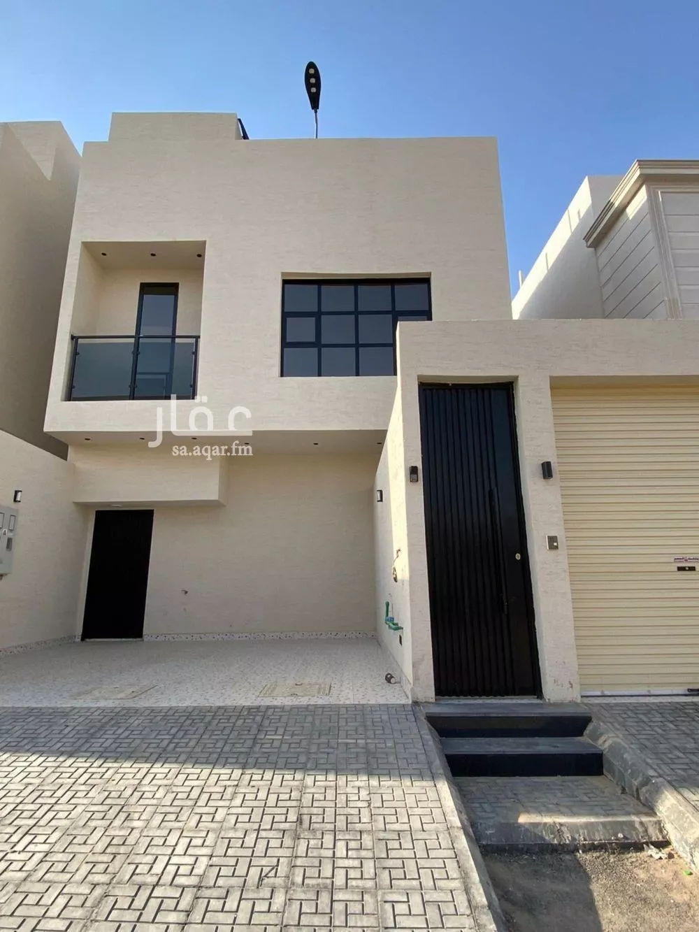 دور للبيع في شارع القاسم بن سلام, حي طويق, مدينة الرياض, منطقة الرياض 1 صورة