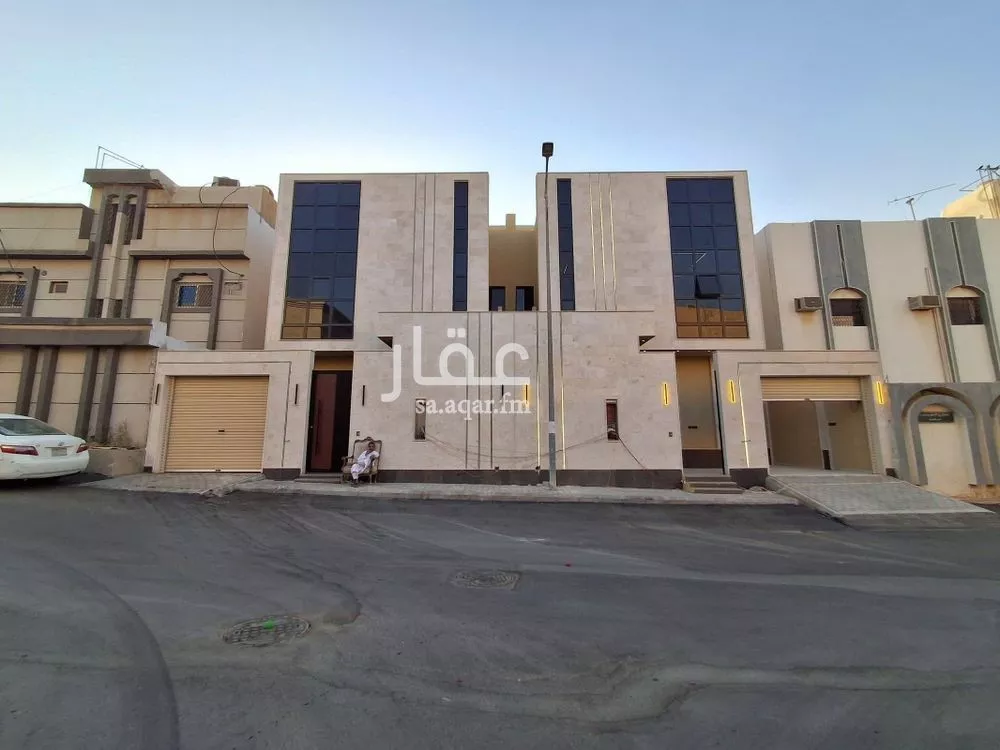 فيلا للبيع في شارع ممر187, حي طويق, مدينة الرياض, منطقة الرياض 1 صورة