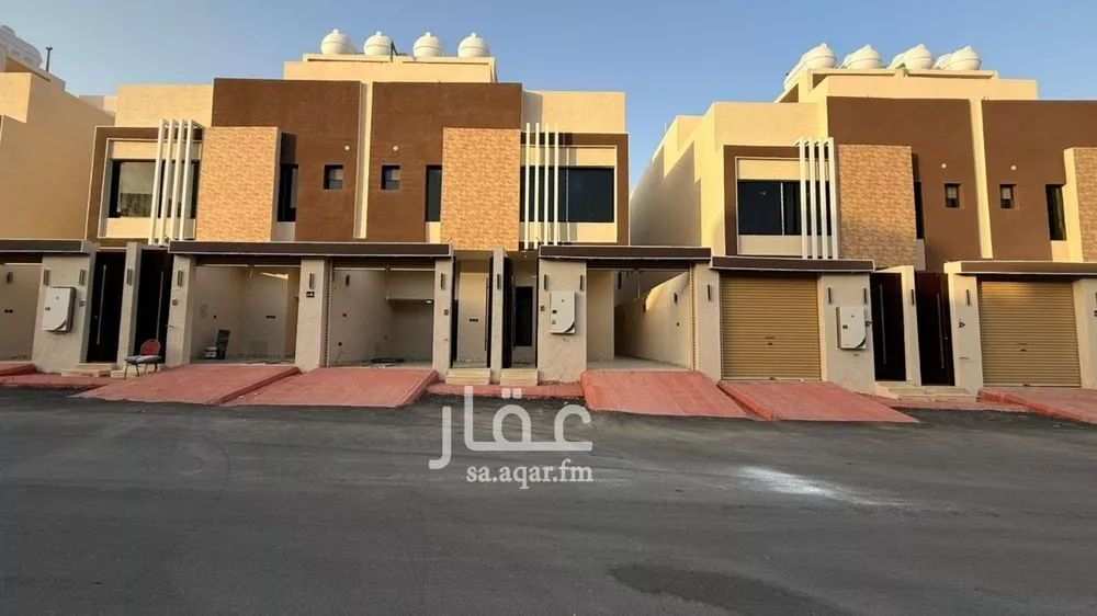 فيلا للبيع في شارع حطان التميمي اليربوعي, حي بدر, مدينة الرياض, منطقة الرياض 1 صورة