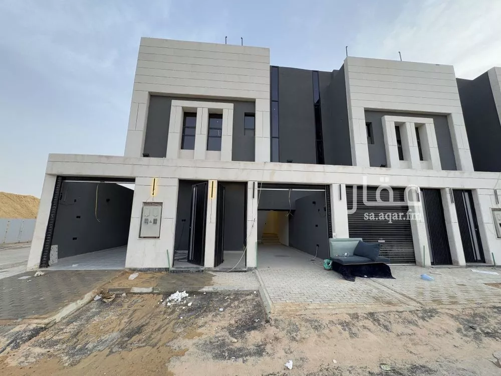 دور للبيع في شارع أحمد خطيب الجاوه سنبس, حي طويق, مدينة الرياض, منطقة الرياض 1 صورة