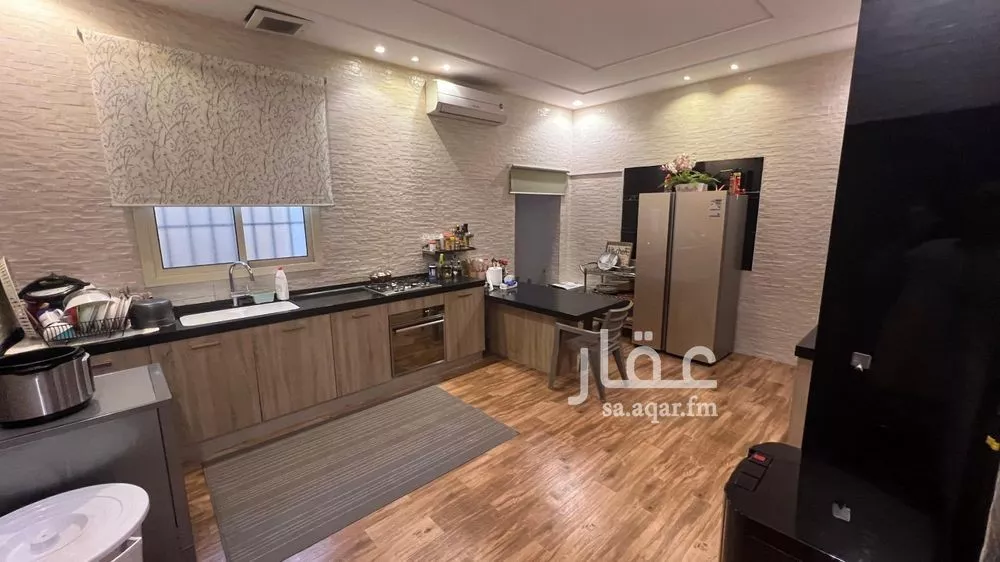 فيلا للبيع في شارع عبدالرحمن بن محمد بن مسلمه الانصاري, حي العارض, مدينة الرياض, منطقة الرياض 1 صورة