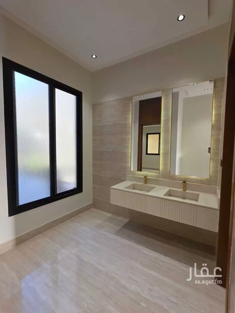 فيلا للبيع في شارع المزهر, حي ظهرة لبن, مدينة الرياض, منطقة الرياض 1 صورة