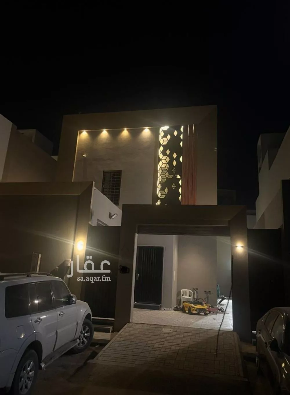 فيلا للبيع في شارع الشيخ جابر , حي الرمال, مدينة الرياض, منطقة الرياض 1 صورة