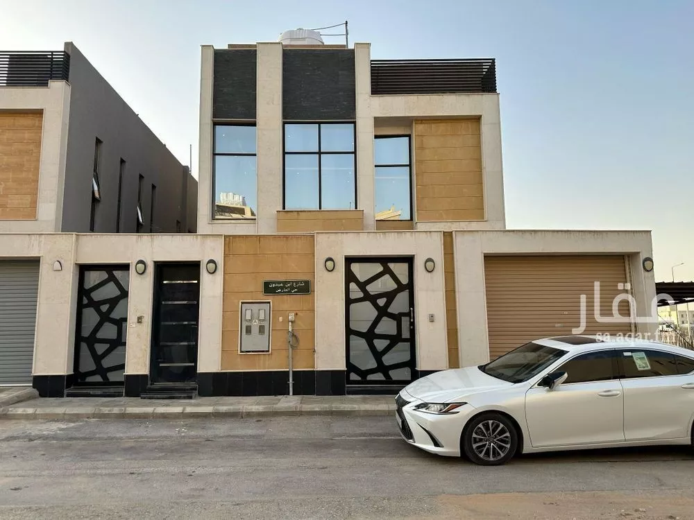 فيلا للبيع في شارع أبي القاسم الخياط, حي العارض, مدينة الرياض, منطقة الرياض 1 صورة