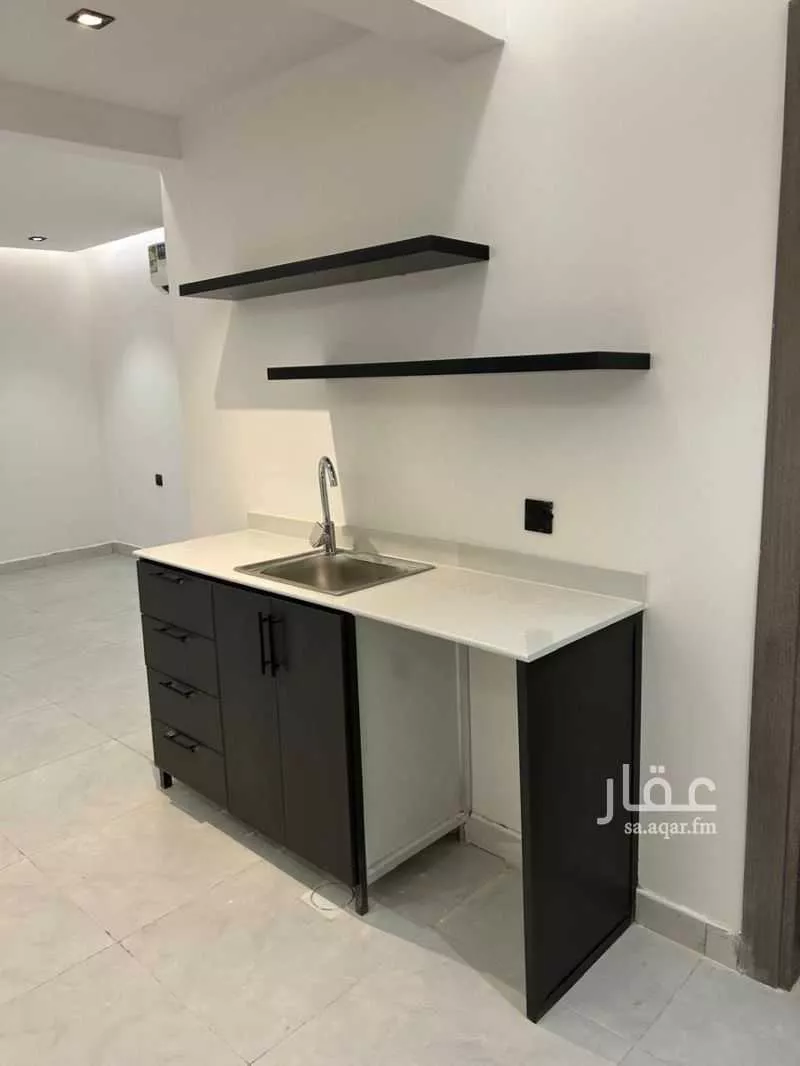 شقة للإيجار في شارع القريتين, حي غرناطة, مدينة الرياض, منطقة الرياض 1 صورة