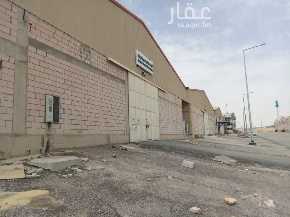 مستودع للإيجار في شارع الخضراء الجنوبيه, حي المشاعل, مدينة الرياض, منطقة الرياض 1 صورة