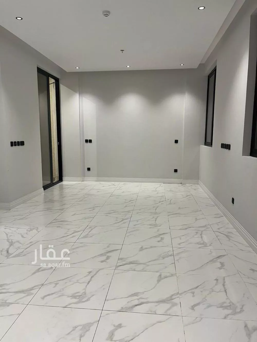 شقة للإيجار في شارع محمد بن عبدالعزيز الدغيثر, حي الملقا, مدينة الرياض, منطقة الرياض 1 صورة