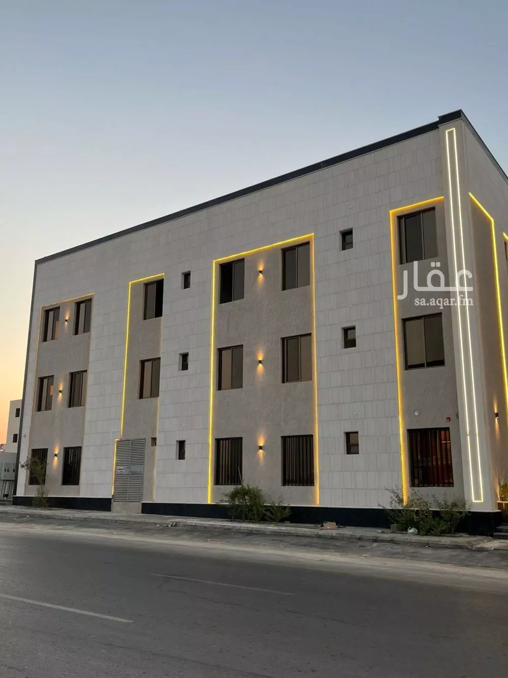 شقة للبيع في شارع ابن المهاجر, حي المهدية, مدينة الرياض, منطقة الرياض 1 صورة