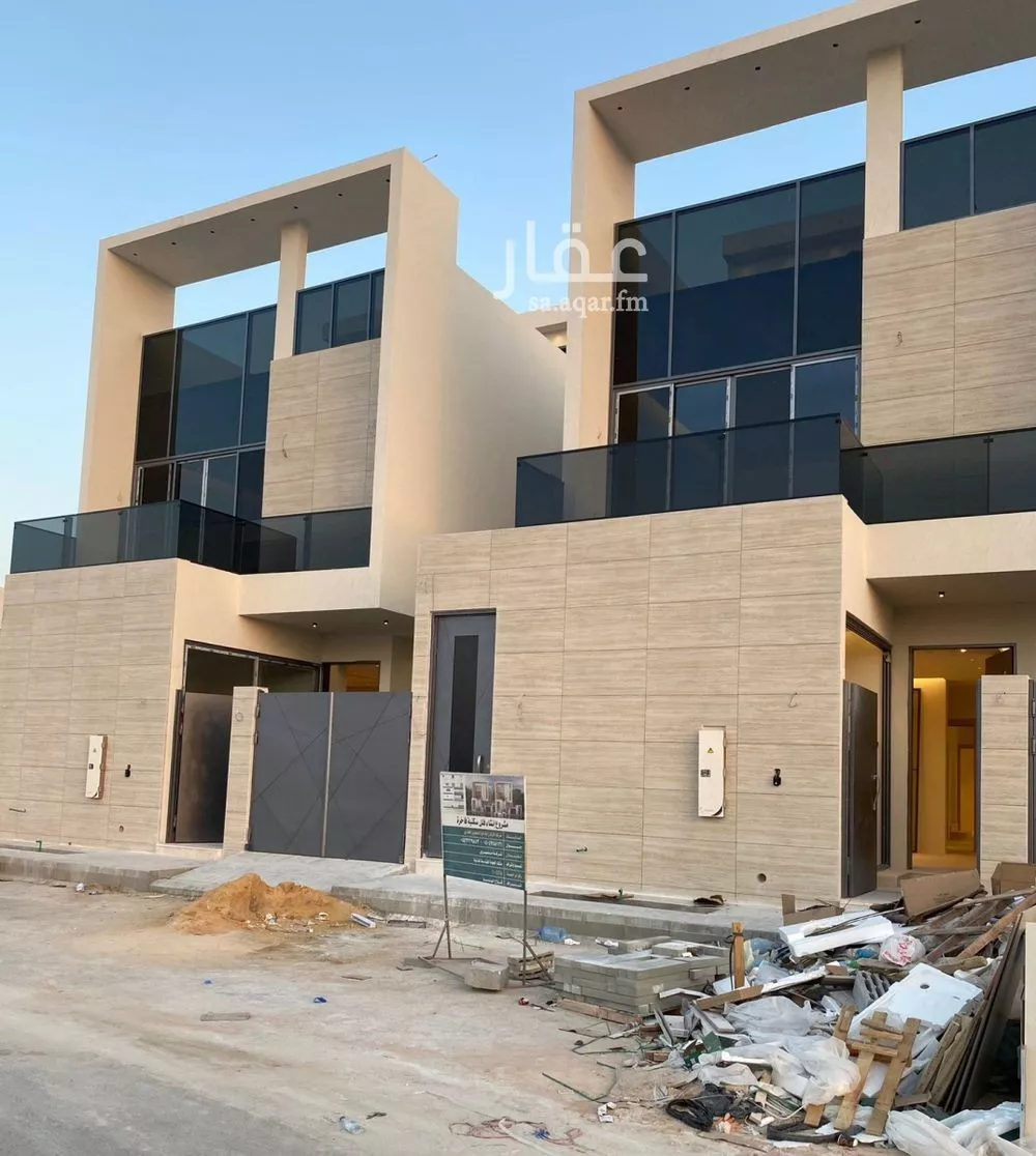 فيلا للبيع في شارع أبي عروة, حي المهدية, مدينة الرياض, منطقة الرياض 1 صورة