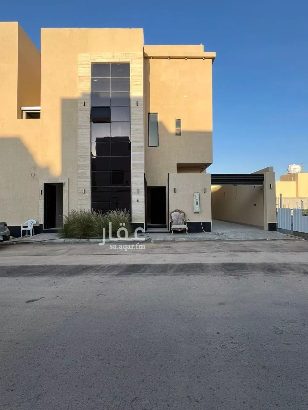 فيلا للبيع في شارع أحمد بن الحسن الأنصاري, حي المهدية, مدينة الرياض, منطقة الرياض 1 صورة