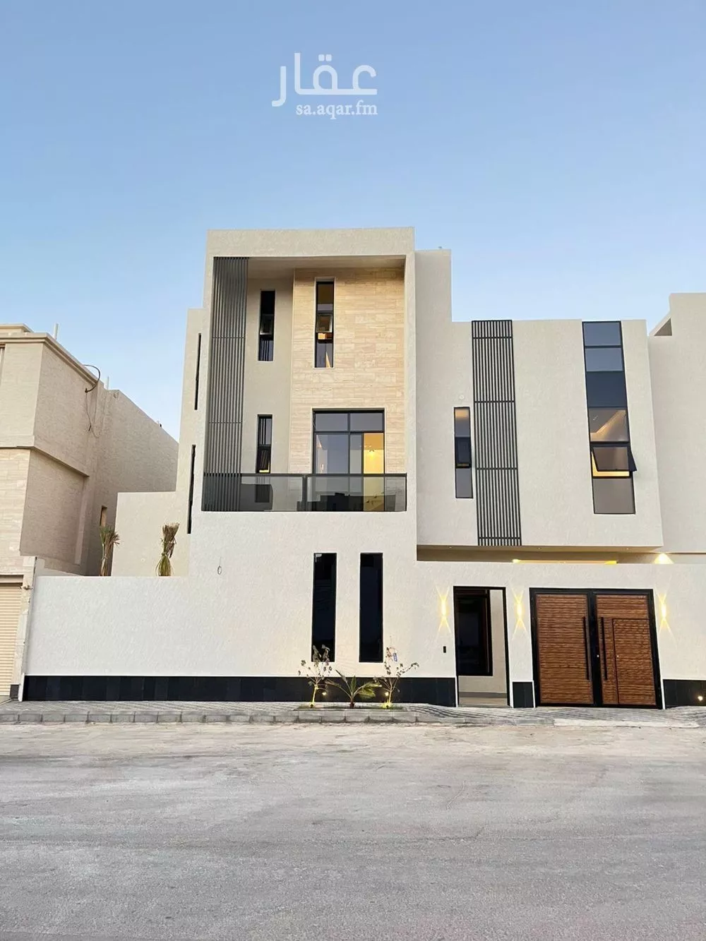 فيلا للبيع في شارع وادي الحسنا, حي المهدية, مدينة الرياض, منطقة الرياض 1 صورة