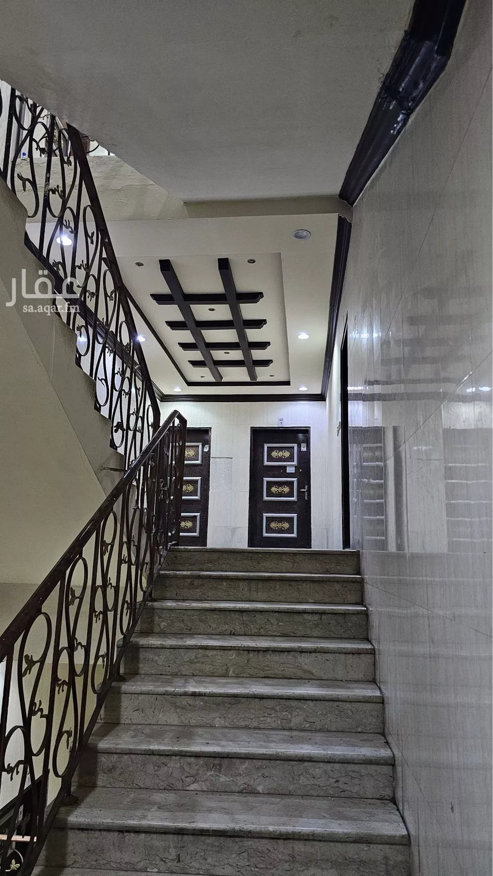 عمارة للإيجار في شارع الفرسان, حي عكاظ, مدينة الرياض, منطقة الرياض 1 صورة