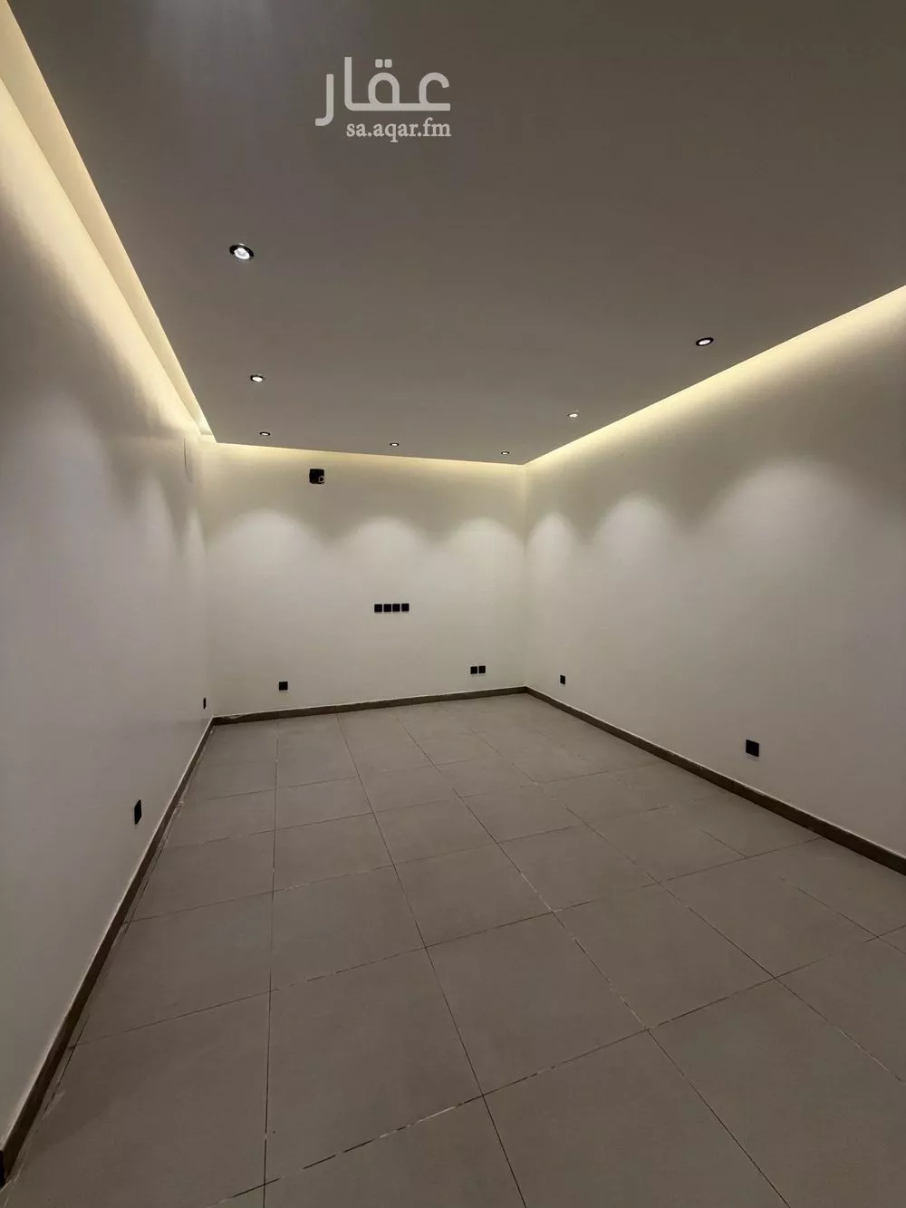 دور للبيع في شارع بركات الأنماطي, حي عكاظ, مدينة الرياض, منطقة الرياض 1 صورة