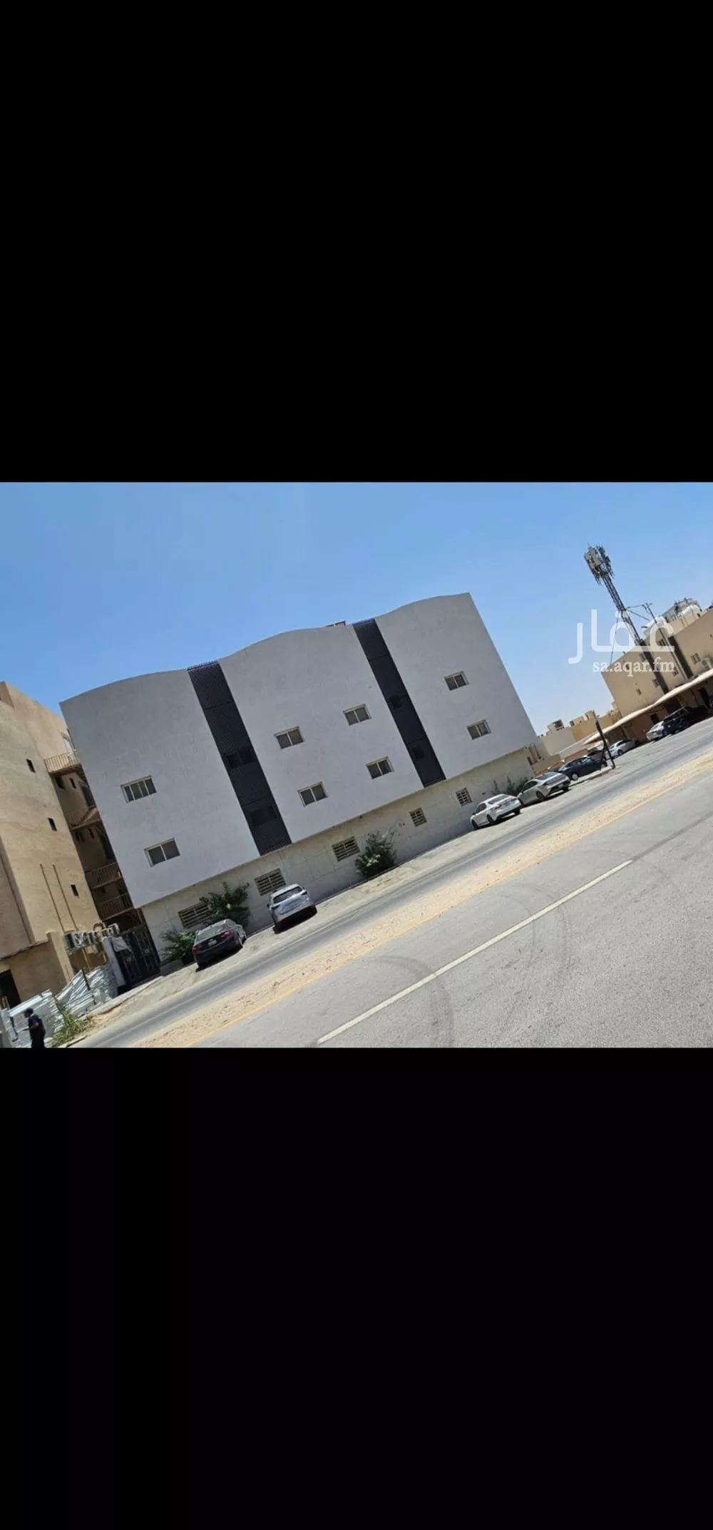 عمارة للبيع في شارع رقم 120, حي النرجس, مدينة الرياض, منطقة الرياض 1 صورة