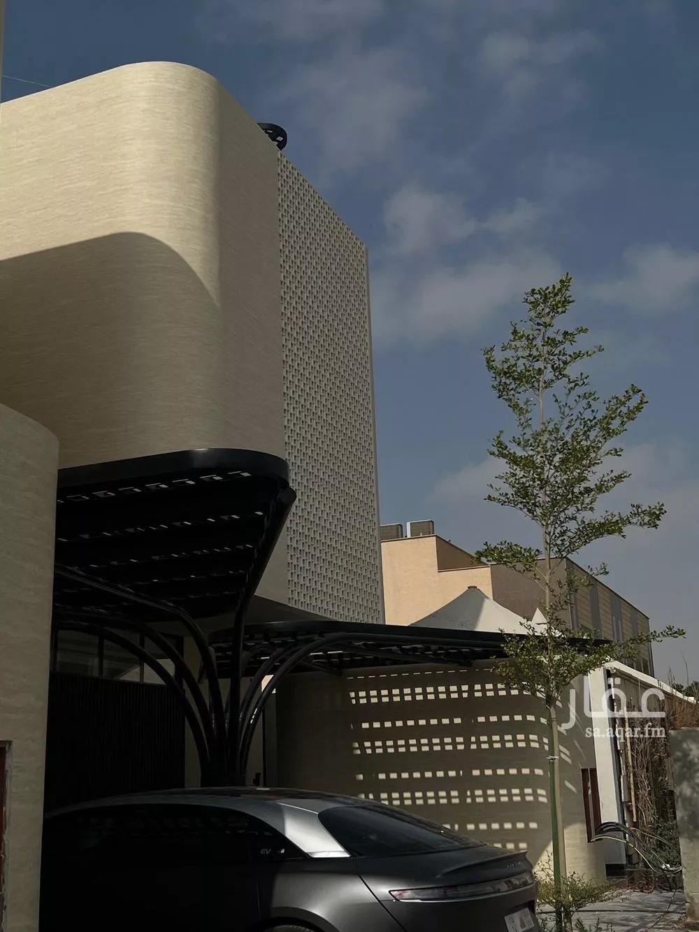 فيلا للبيع في شارع علي الظفري, حي المحمدية, مدينة الرياض, منطقة الرياض 1 صورة