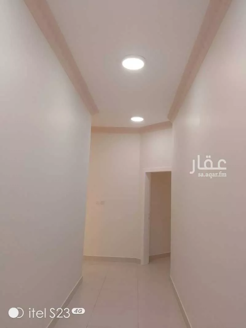 شقة للإيجار في شارع زرعة بن ضمرة العامري ، حي المدينة ، الرس ، الرس 1 صورة