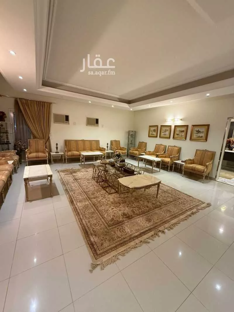 فيلا للبيع في شارع عبدالله المانع, حي الملك فيصل, مدينة الرياض, منطقة الرياض 1 صورة