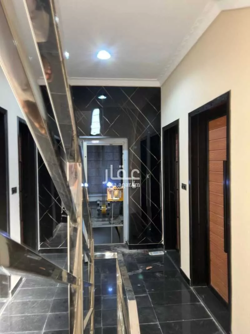 شقة للبيع في شارع الطوارف, حي الريان, مدينة تبوك, منطقة تبوك 1 صورة