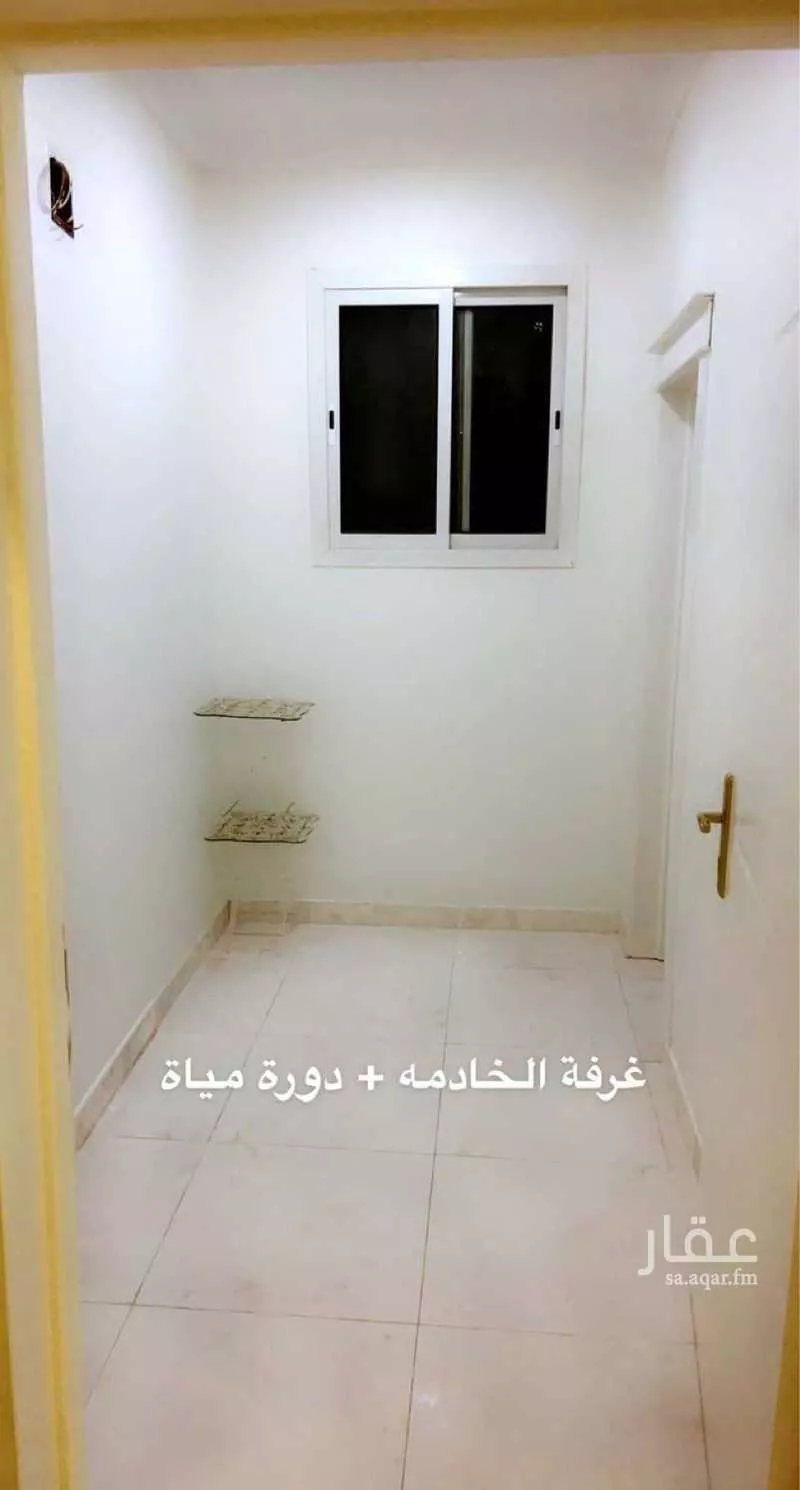 فيلا للبيع في شارع زينب بنت أبي سلمة, حي الرمال, مدينة الرياض, منطقة الرياض 1 صورة