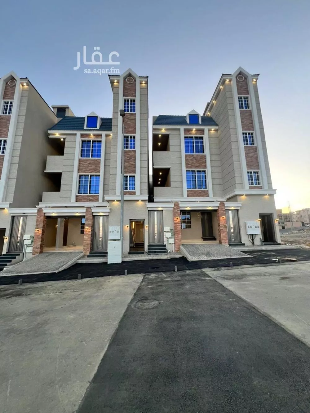 شقة للبيع في شارع سلمان بن ثمامة, حي المعارض, مدينة خميس مشيط, منطقة عسير 1 صورة
