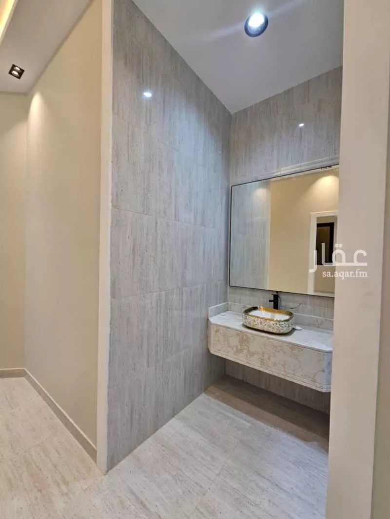 شقة للبيع في شارع ابي حنيفة الدينوري, حي اليرموك, مدينة خميس مشيط, منطقة عسير 1 صورة