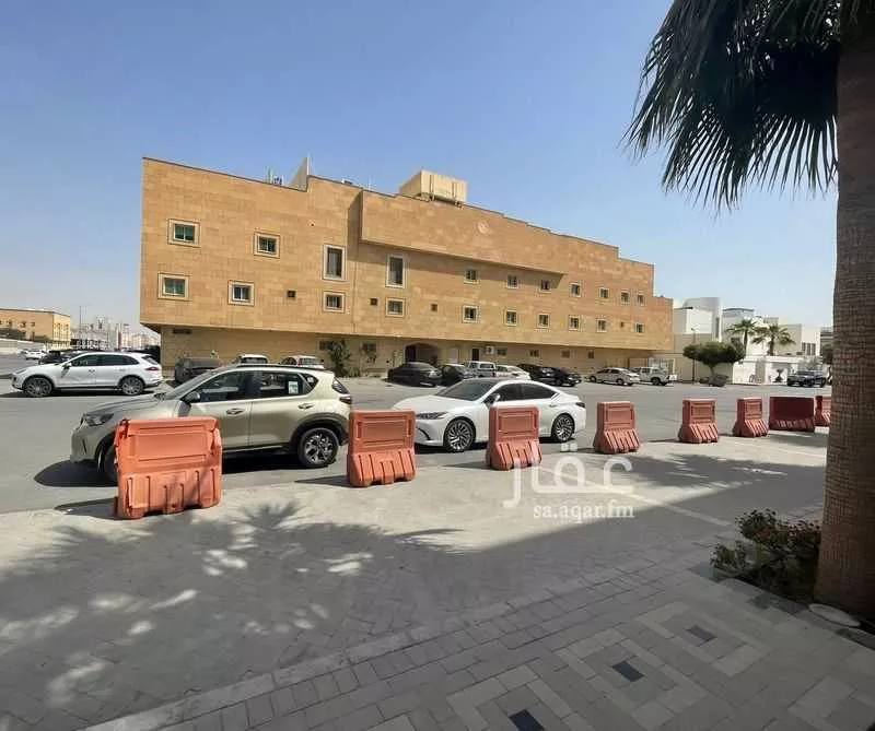 شقة للإيجار في شارع محمد بن عبدالعزيز الدغيثر, حي الملقا, مدينة الرياض, منطقة الرياض 1 صورة