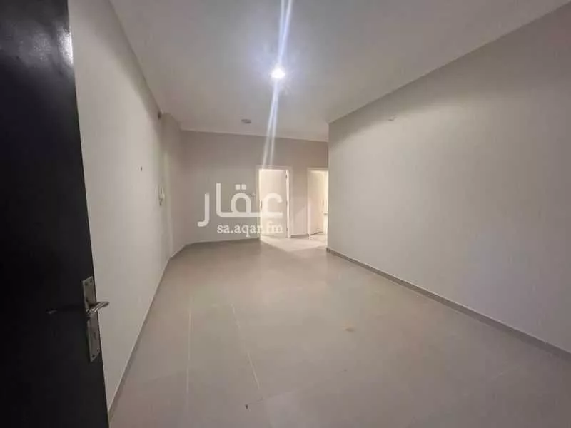 شقة للإيجار في شارع عمار بن ياسر, حي ظهرة العودة شرق, مدينة الدرعية, منطقة الرياض 1 صورة