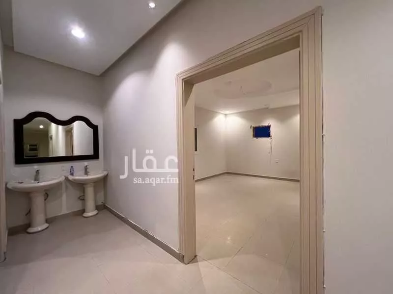 شقة للإيجار في شارع عمار بن ياسر, حي ظهرة العودة شرق, مدينة الدرعية, منطقة الرياض 1 صورة
