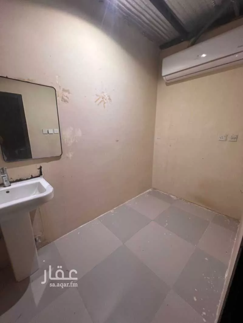 غرفة للإيجار في شارع عمار بن ياسر, حي ظهرة العودة شرق, مدينة امارة منطقة الرياض - الدرعيه, منطقة الرياض 1 صورة