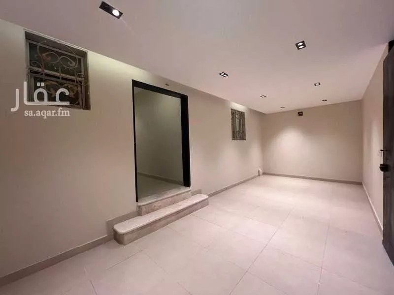 شقة للإيجار في شارع عمار بن ياسر, حي ظهرة العودة شرق, مدينة الدرعية, منطقة الرياض 1 صورة