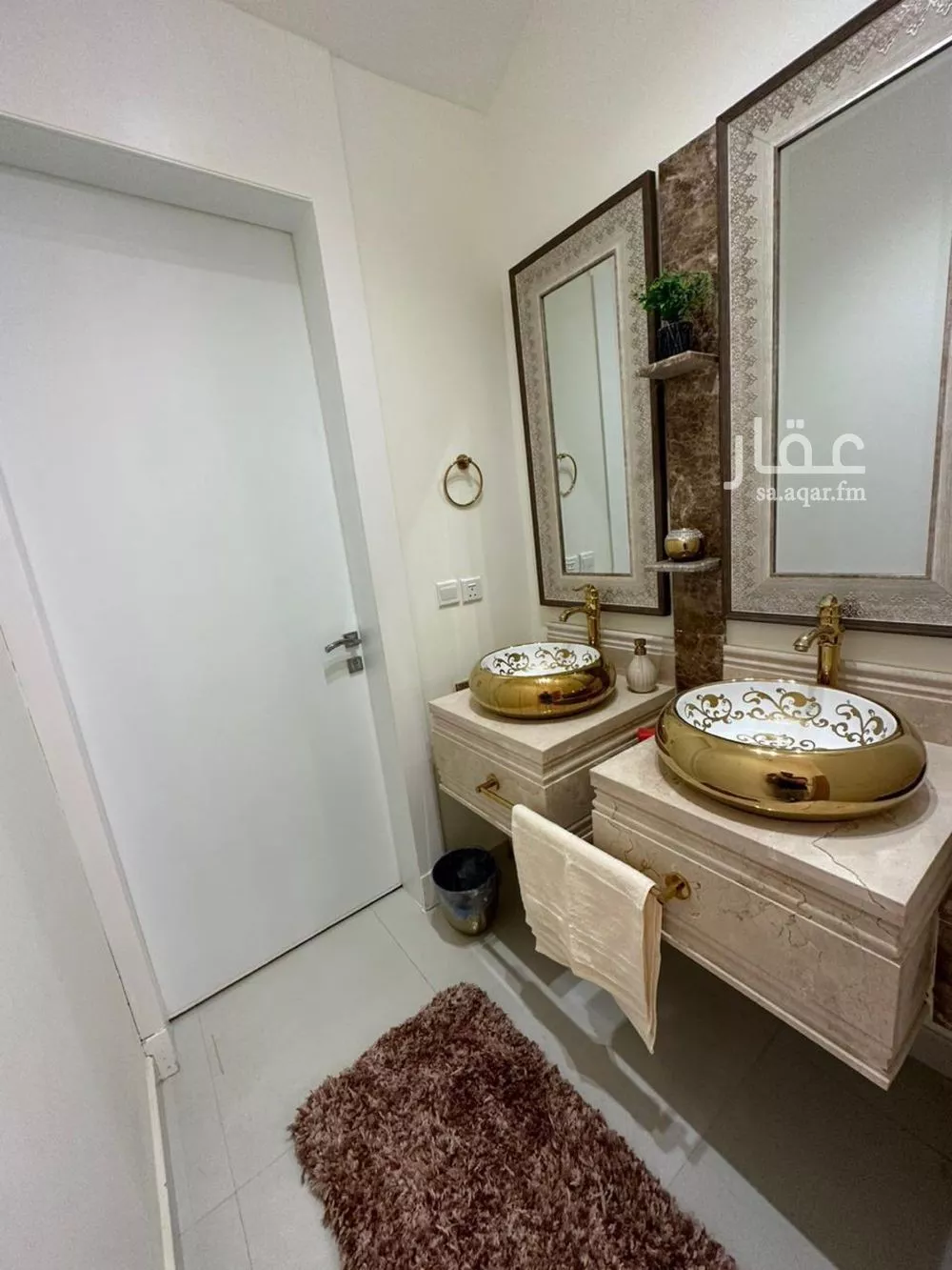 فيلا للإيجار في شارع رقم 301, حي الملقا, مدينة الرياض, منطقة الرياض 1 صورة