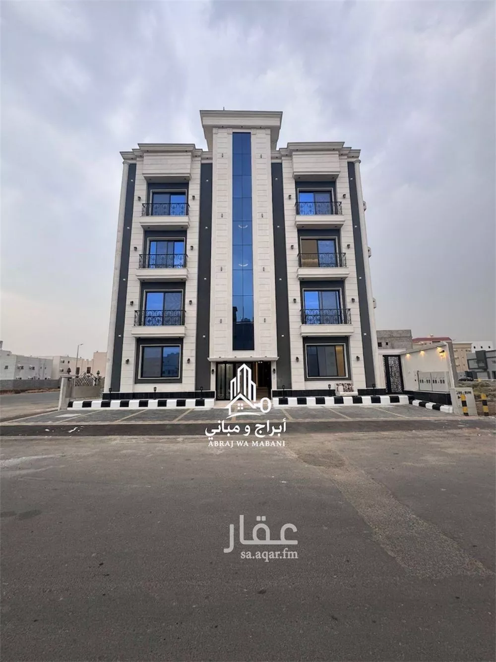 شقة للبيع في شارع الجوهر, حي الرحاب 1, مدينة جازان, منطقة جازان 1 صورة